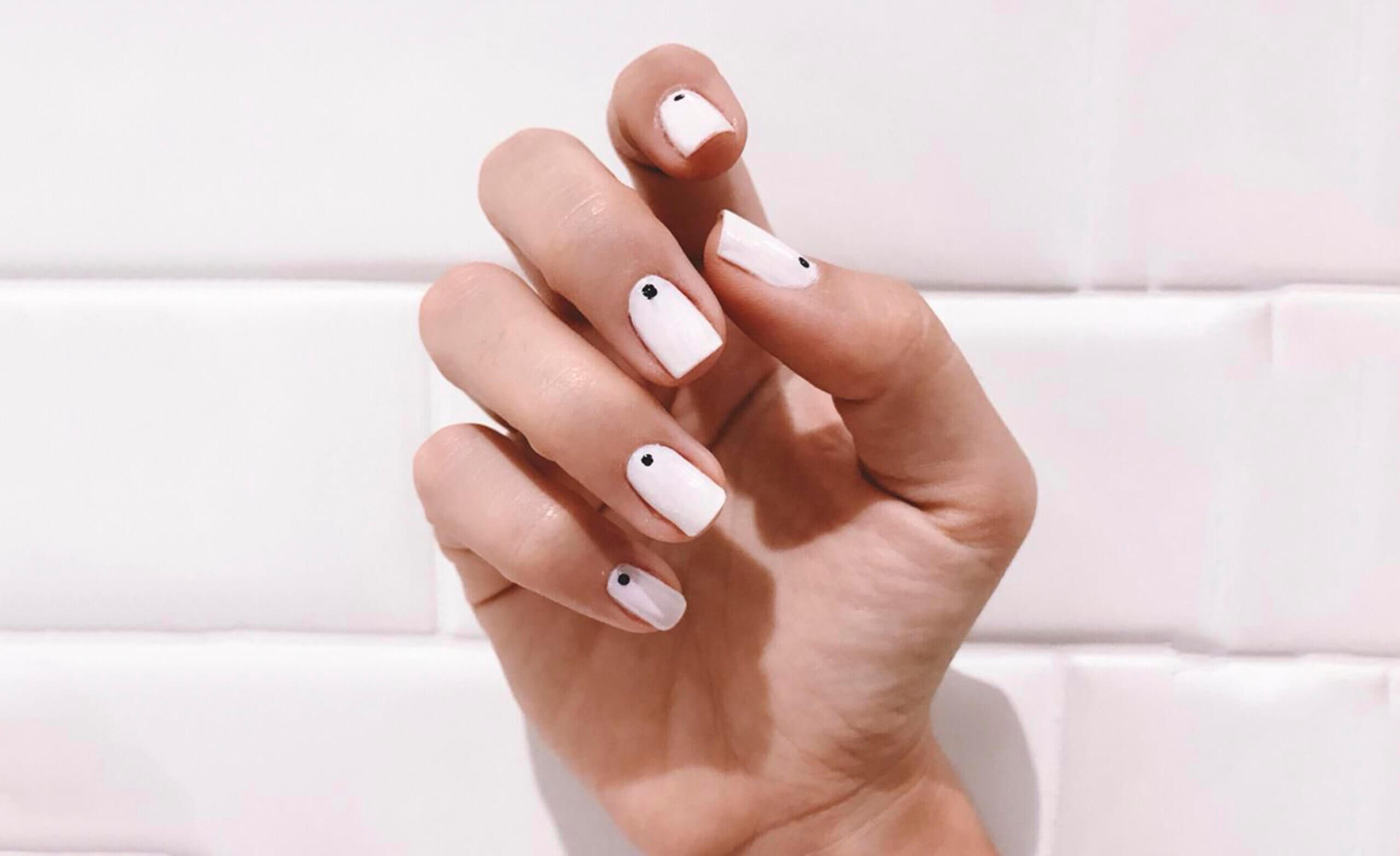 Passo a passo: nail art de maçãs