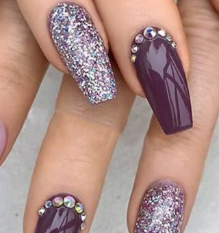 unhas decoradas roxa 20224